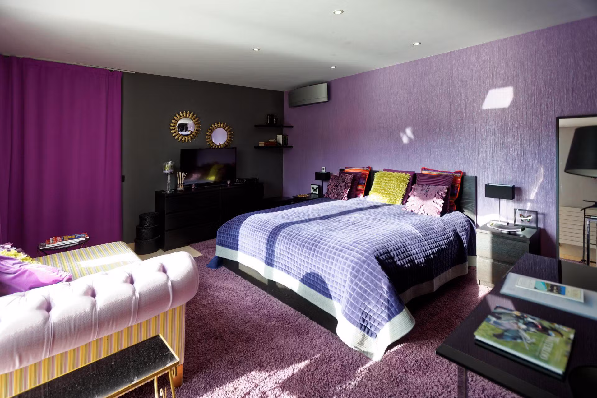 Chambre mauve