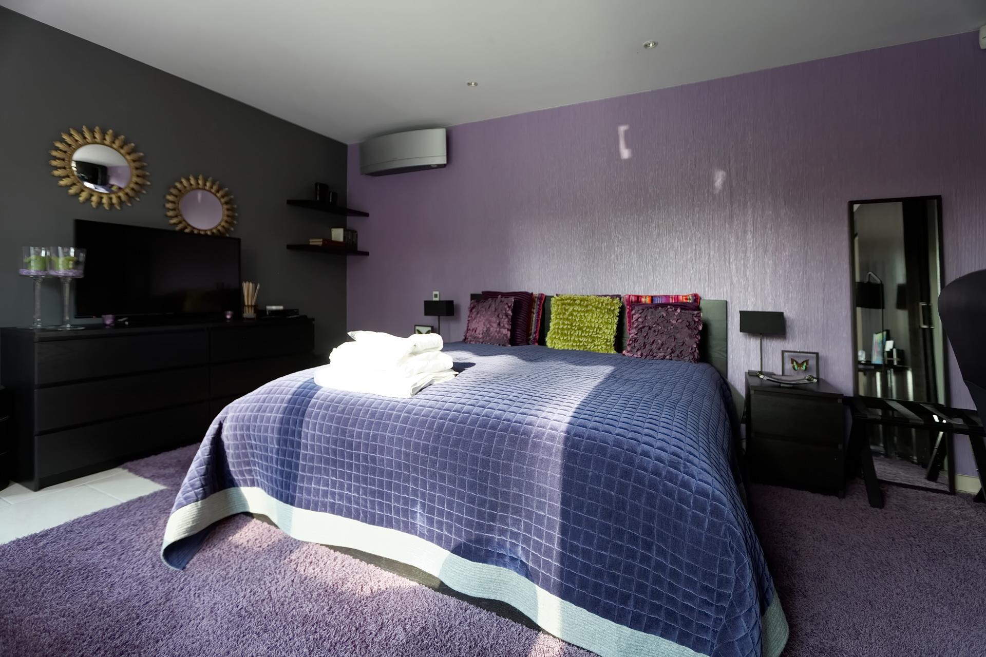 Room 1