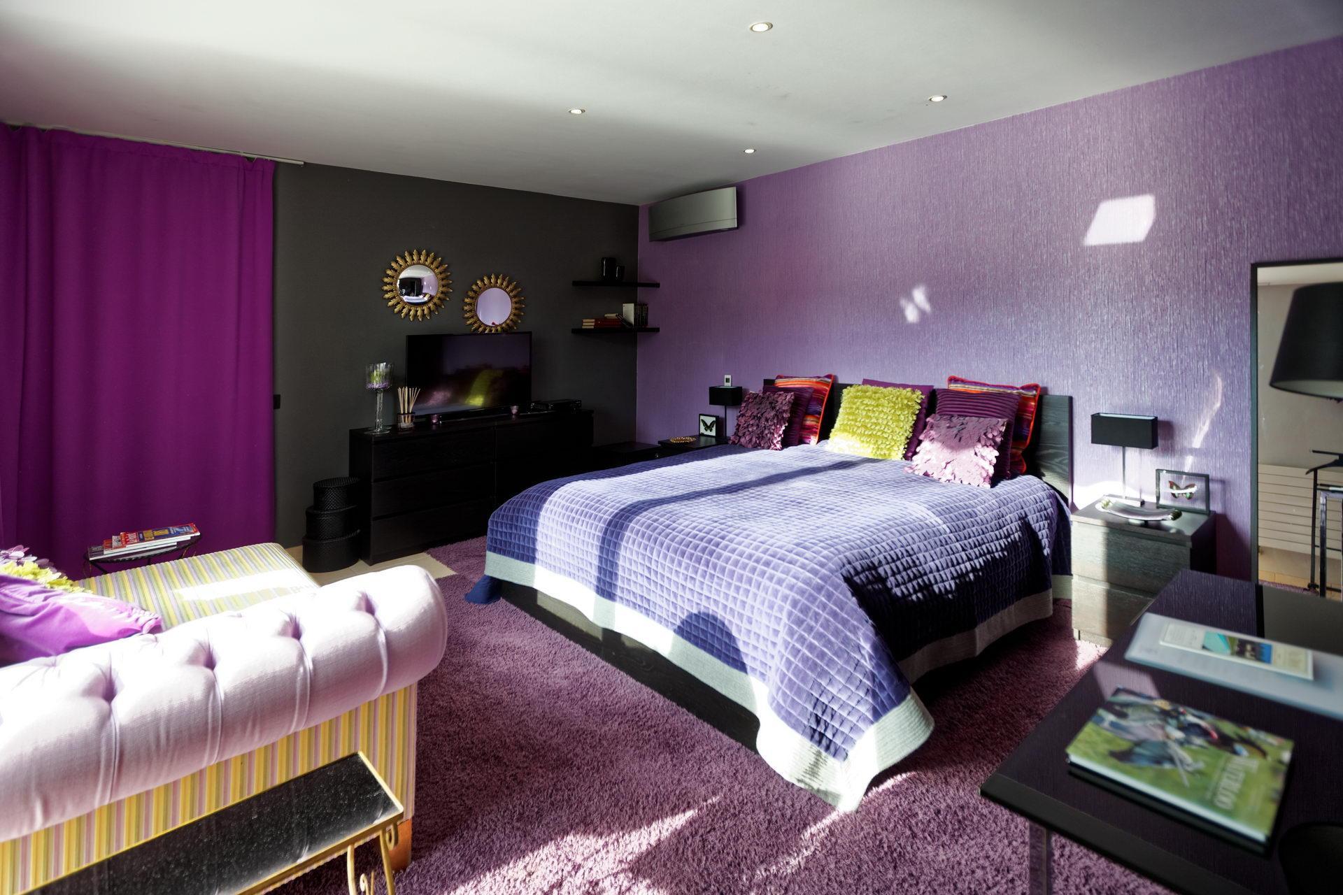 Chambre mauve
